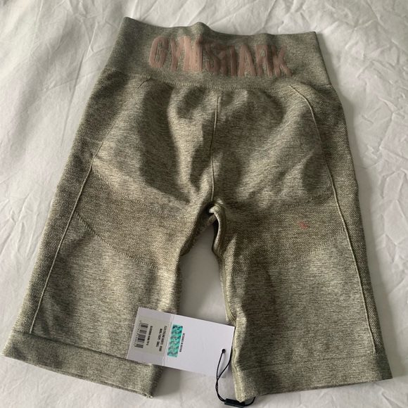 Gymshark Flex Shorts NWT - Picture 2 of 2